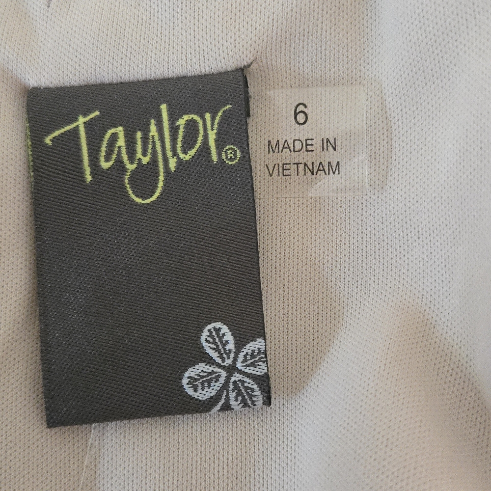 Taylor dress black embroidered‎ eyelet dress - Picture 11 of 15